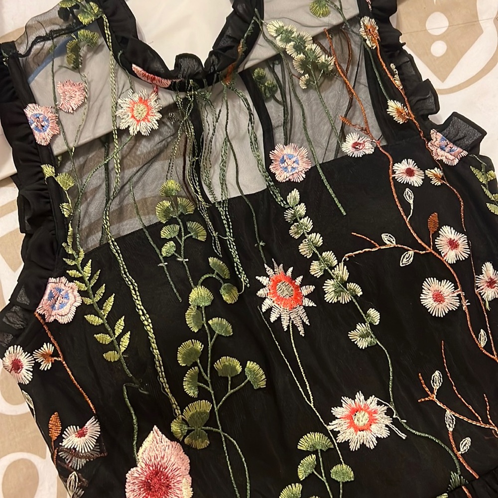 City Studio size 1 embroidered floral dress, dry cleaned and only worn once